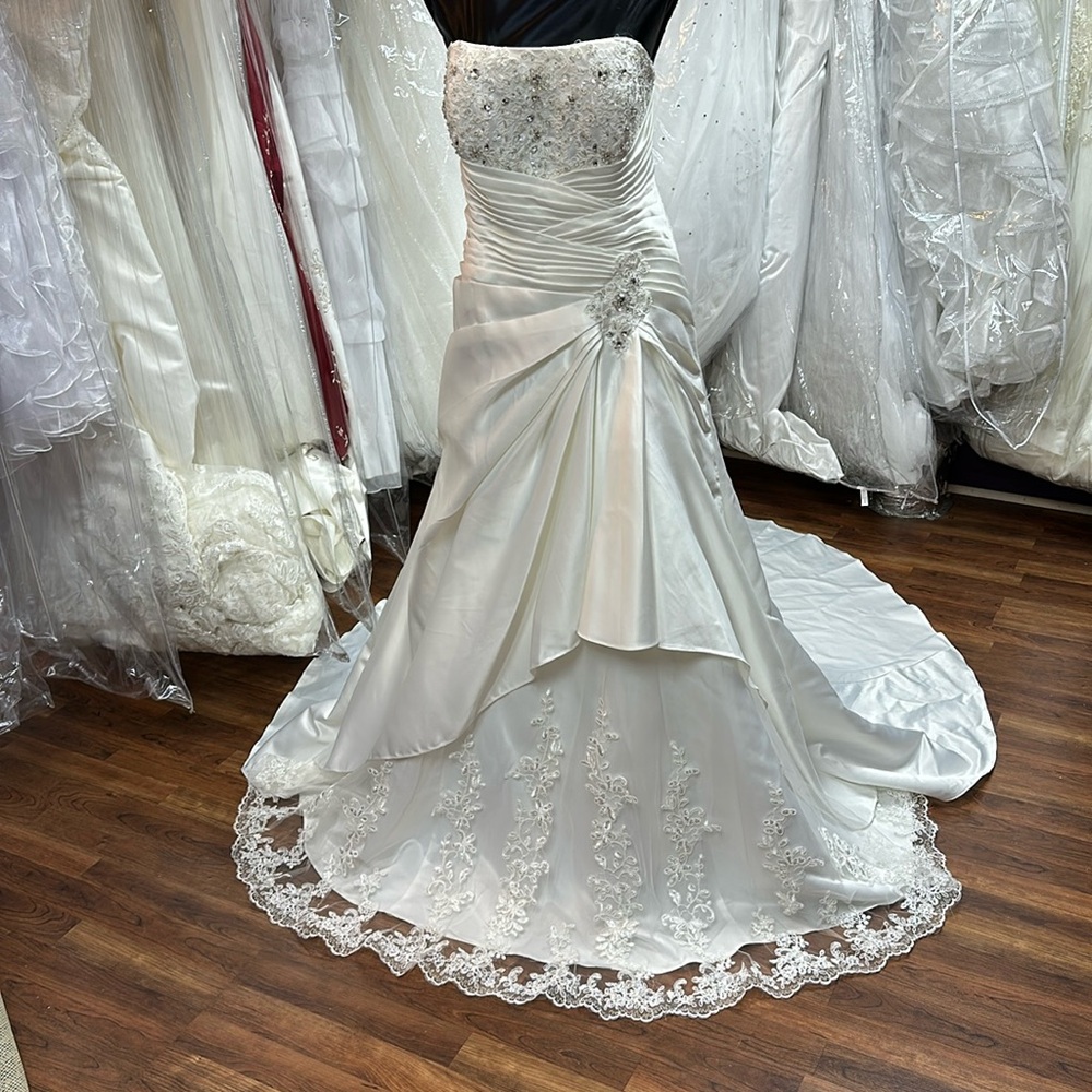 Plus Size Beautiful Wedding Dress